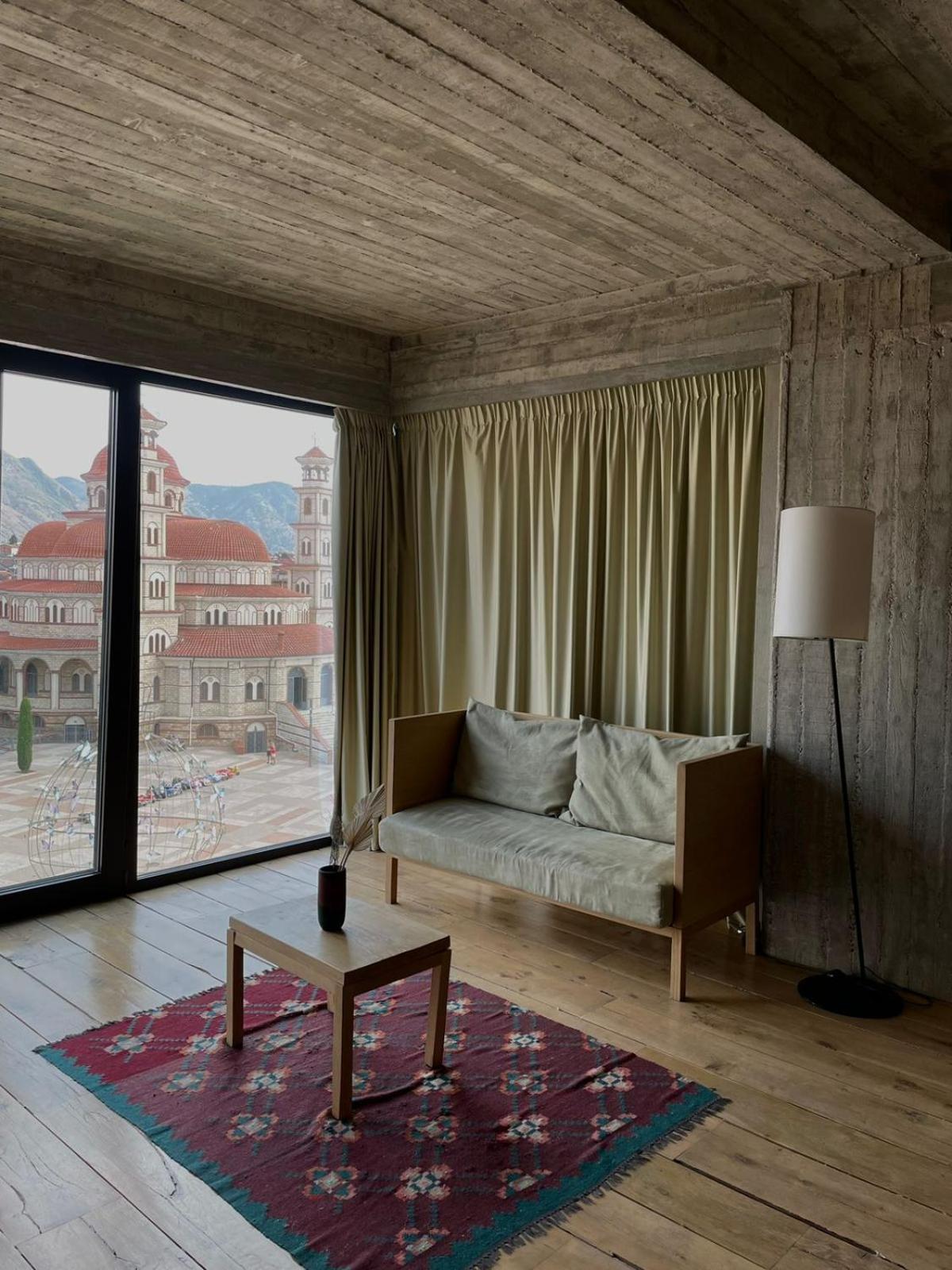 In Gallery Hotel & Spa 科尔察 外观 照片